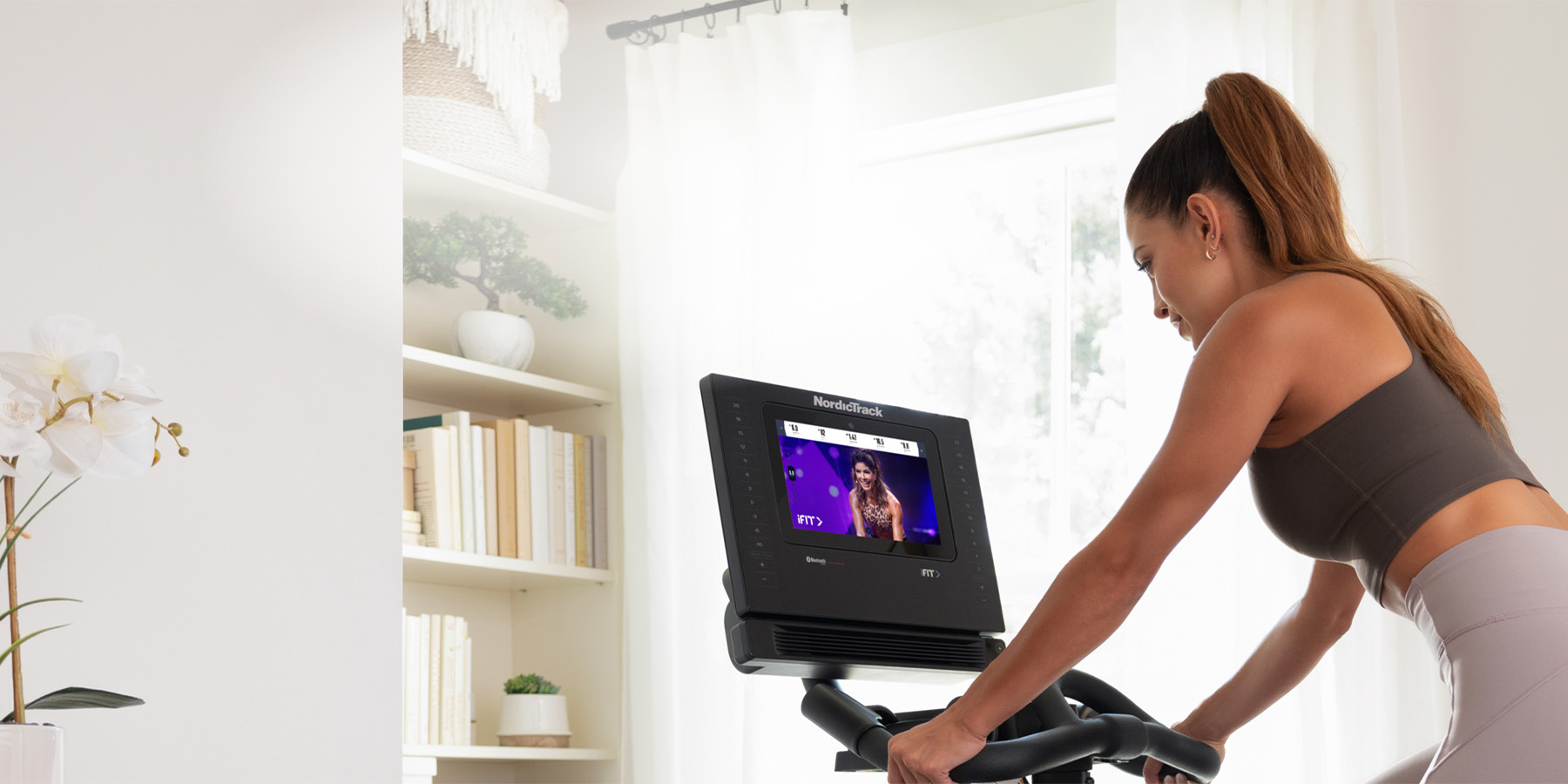 Commercial S10i Studio Cycle Nordictrack